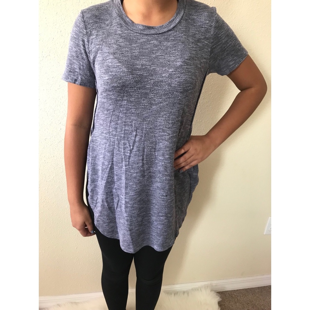 Mudd Hi-Low Short Sleeve Blouse - Picture 7 of 8